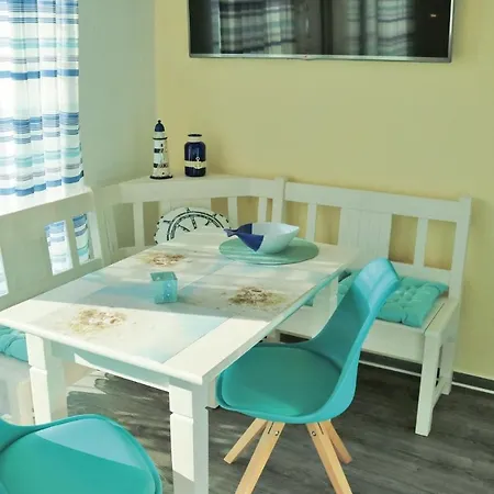 Lovely In With Kitchen Apartment Graal-Mueritz