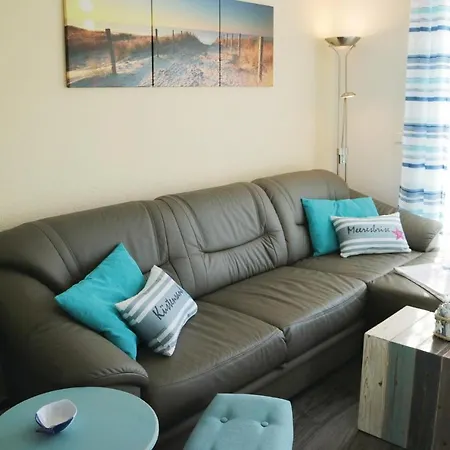 Lovely In With Kitchen Apartment *
